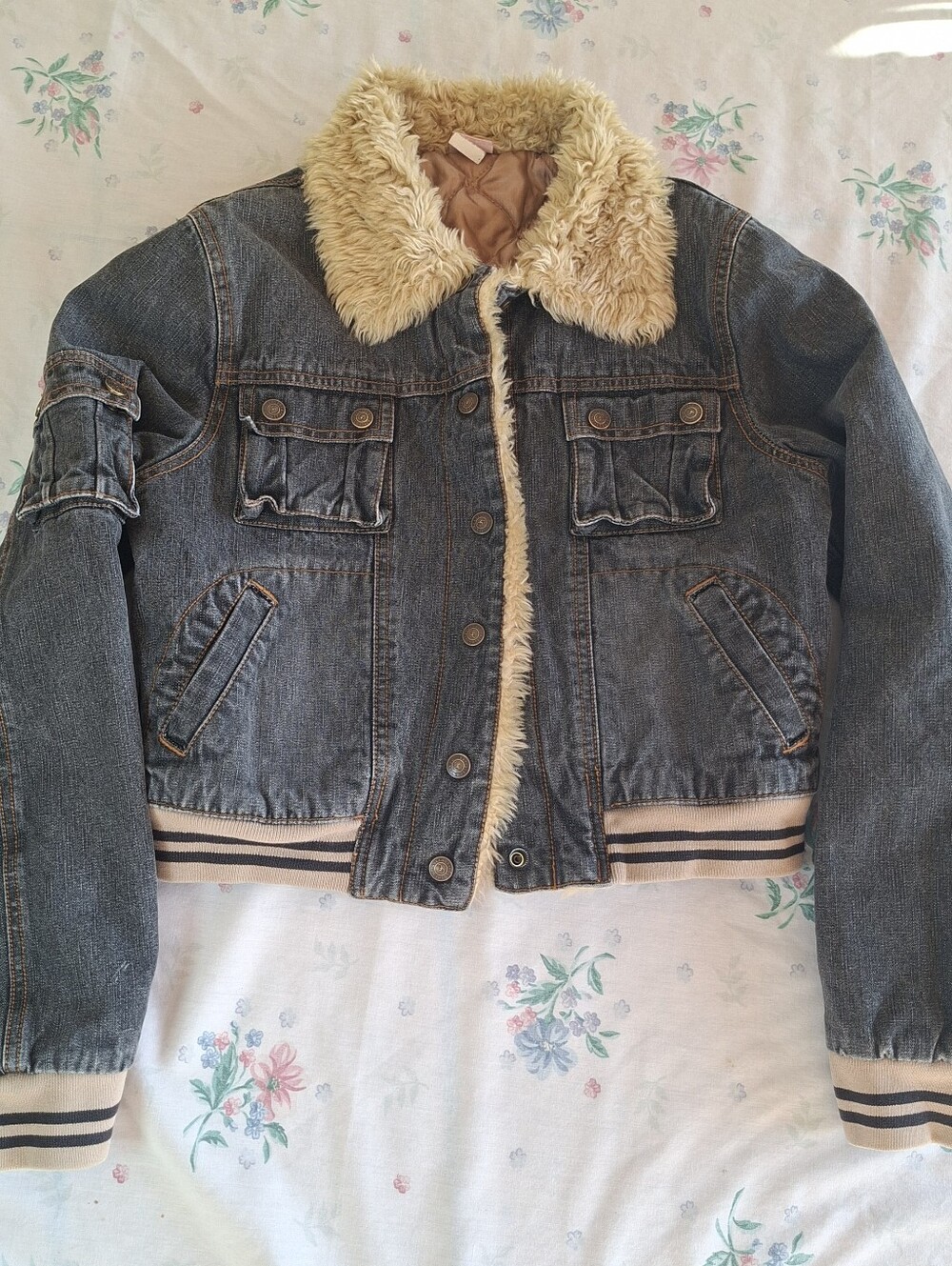 Vintage Y2K Cropped Denim Bomber Jacket Faux Fur Collar
